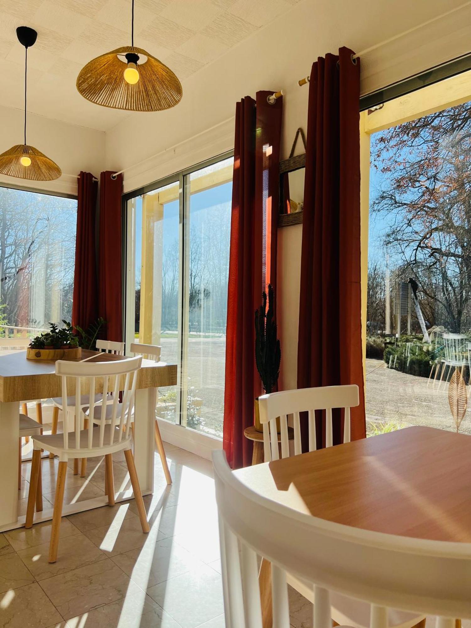 Motel Les Broussailles Mesves-sur-Loire Exteriér fotografie