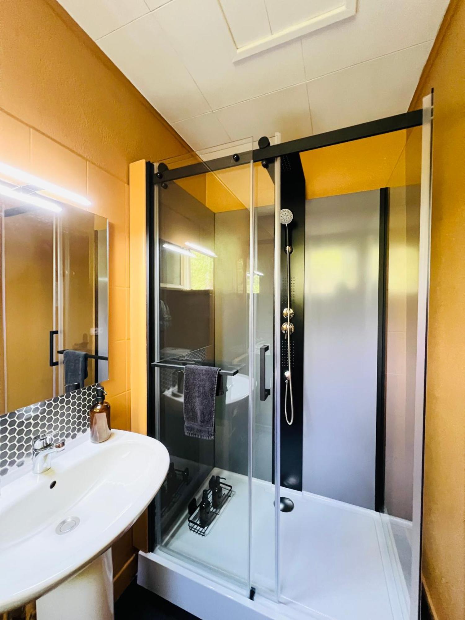 Motel Les Broussailles Mesves-sur-Loire Exteriér fotografie