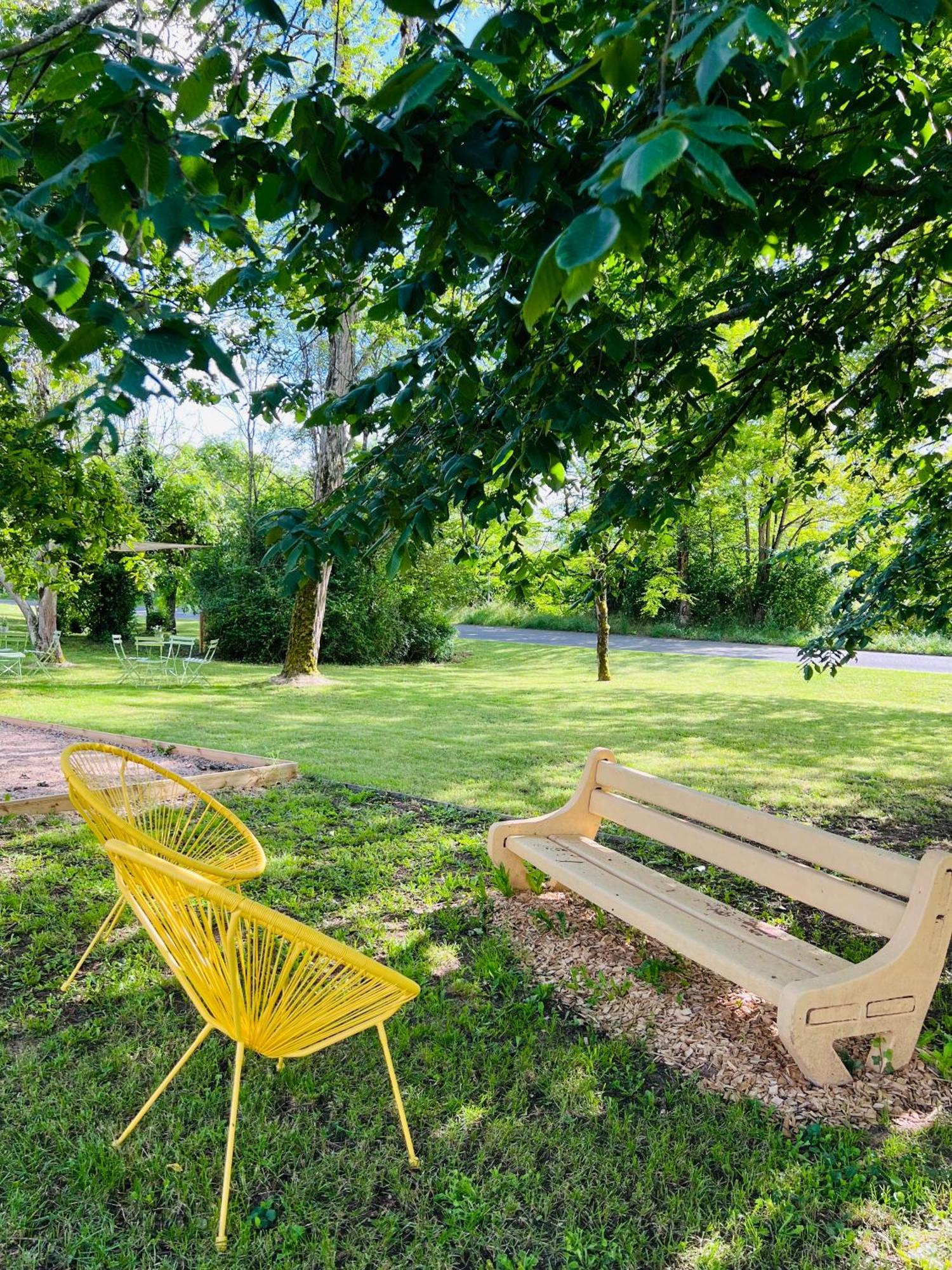 Motel Les Broussailles Mesves-sur-Loire Exteriér fotografie
